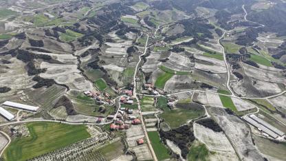 Selendi’de İki Mahallenin Altyapı Sorunu Çözülüyor