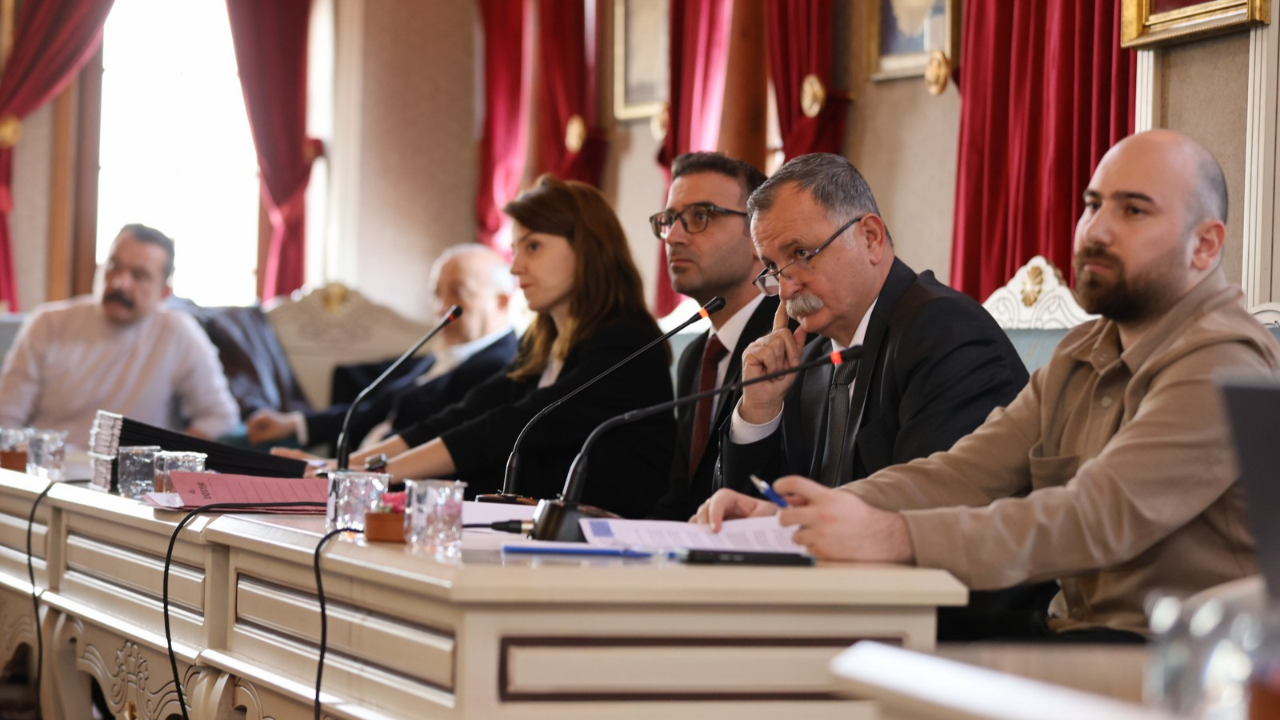 Yunusemre Meclisi'nden ABD ve İsrail'e Sert Tepki Geldi