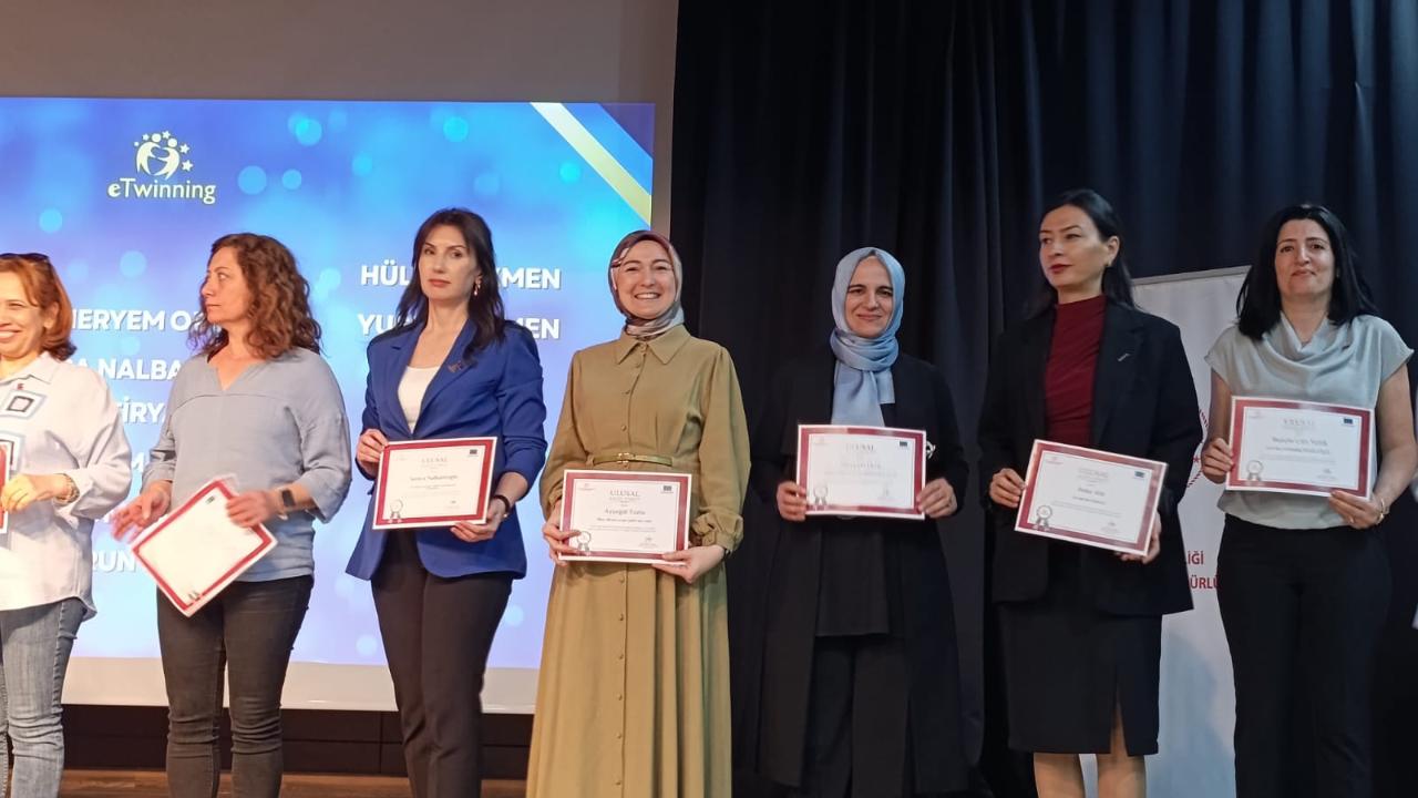 Çağatay Uluçay İlkokulu’na eTwinning Okul Unvanı