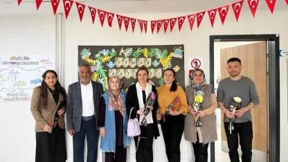 Erhan Peker’den Gördes’te Anlamlı Moral Ziyareti