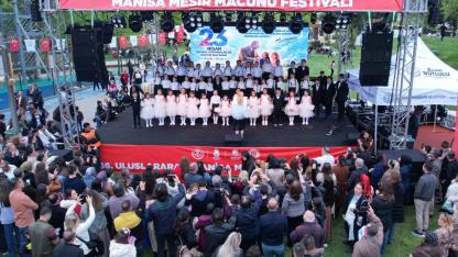 Manisa’da 23 Nisan Coşkusu Şehri Sardı