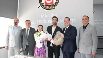 Manisa’da Basına Siyasetten Anlamlı Destek Ziyareti