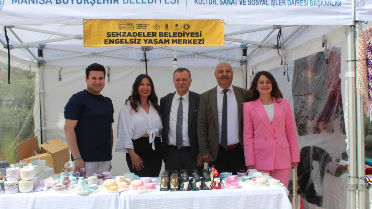 Manisa’da Kadın Emeği Görücüye Çıktı