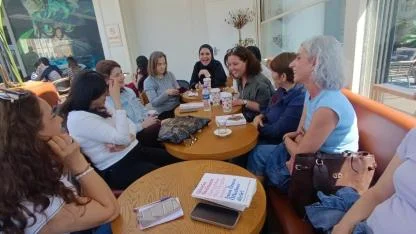 Manisa’da Kadınlar Kitap Buluşmasında Bir Araya Geldi