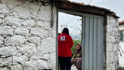 Türk Kızılay Manisa’dan Üç Mahallede Gıda Desteği