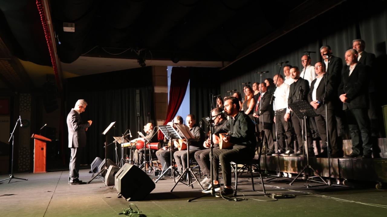 Yunusemre’de Anadolu Türküleri Gecesi